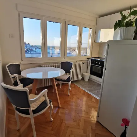Apartment Apartman Studentski Trg